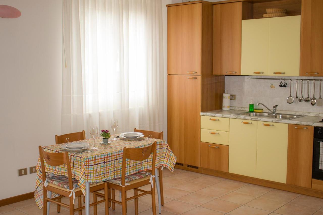 Appartamento Incantevole Con Parcheggio Gratuito تيرانو المظهر الخارجي الصورة